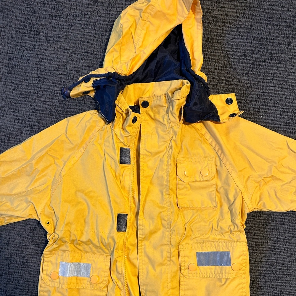 Vintage GAP kids raincoat